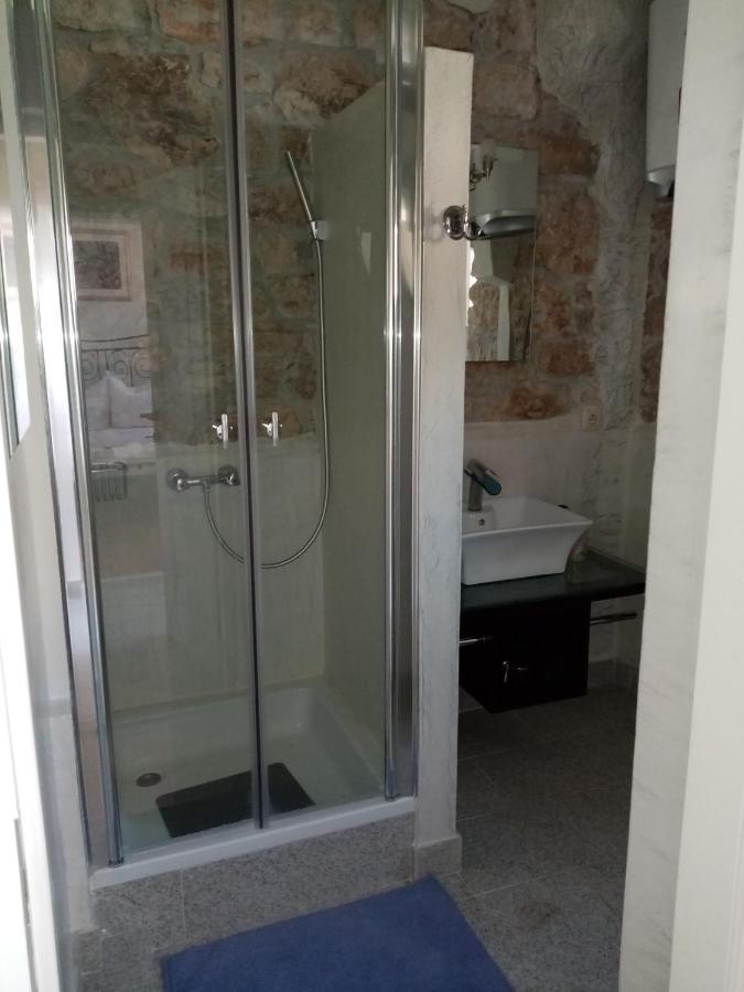 Casa Di Marko 105 M2 Garden Apartment Rovinj Bagian luar foto