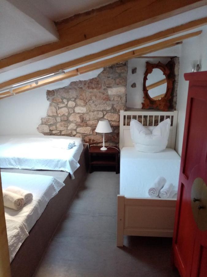 Casa Di Marko 105 M2 Garden Apartment Rovinj Bagian luar foto