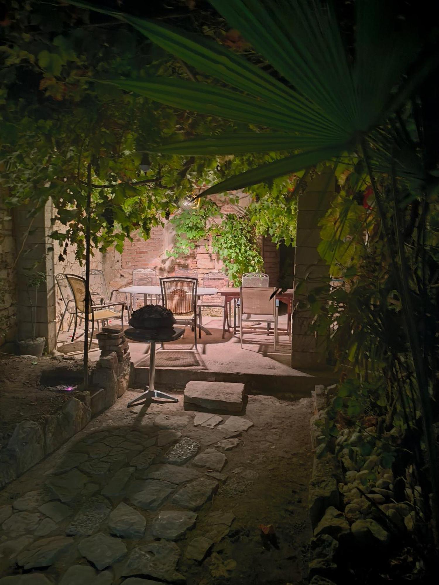 Casa Di Marko 105 M2 Garden Apartment Rovinj Bagian luar foto